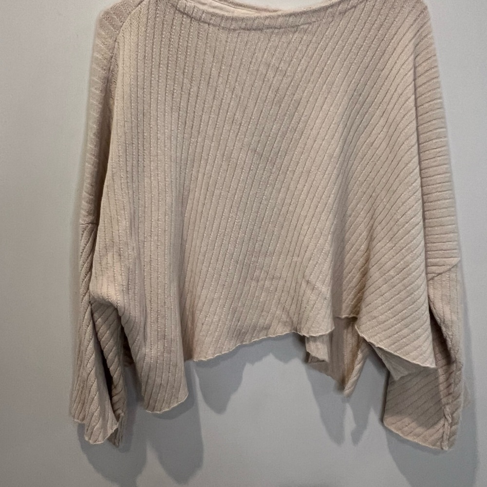 Free People Overaized Cream Sweater